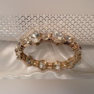 NWOT Flex Bracelet with Light Topaz Neutral Colour Gems